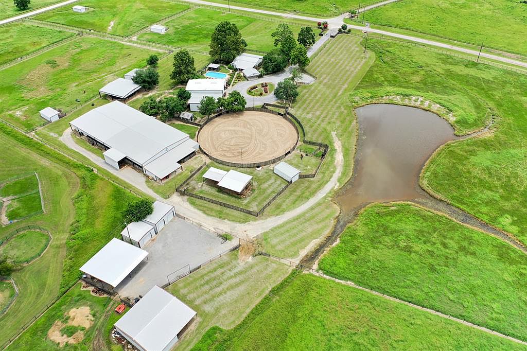 24.57 Acres, 2/2 Home, Pool, 5-Stall Main Barn, Foaling Barn, Loafing Sheds, Covered Arena, Breaking Pen, Round Pen